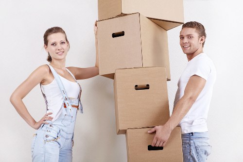 Flexible commercial storage unit for growing Leyton businesses