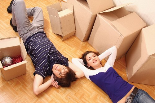 Leyton self storage facility supporting moving and renovation needs